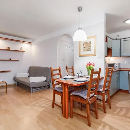 Towarowa Harbor Apartment