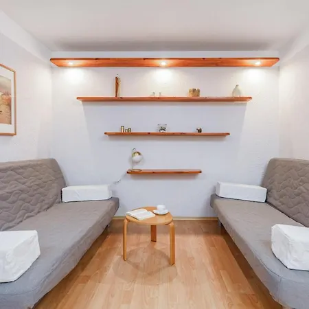 Towarowa Harbor Apartment